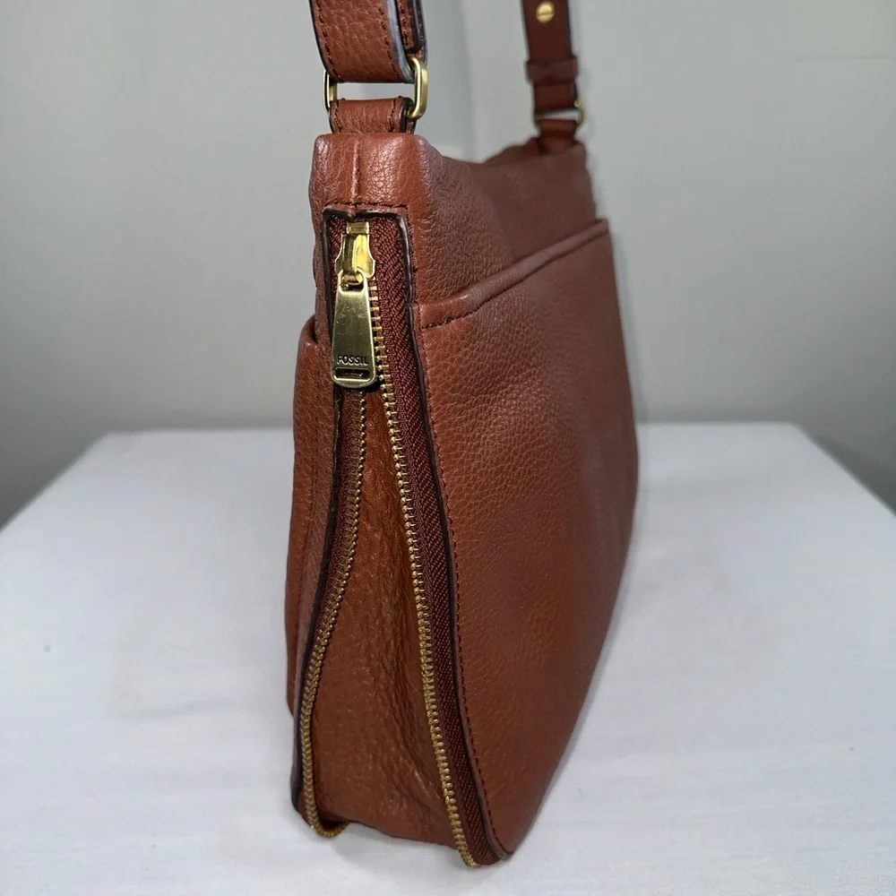 Fossil Piper Brown Pebble Leather Crossbody Small Messenger Bag Expandable